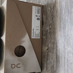 On Running Cloudsurfer Size 8